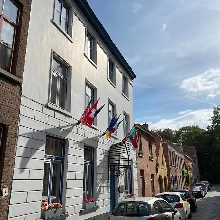 Hotel Montovani