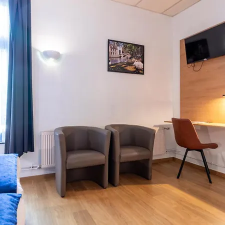 Montovani Hotel